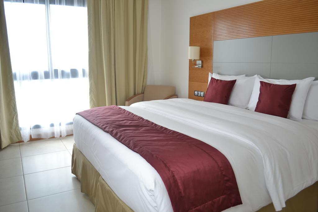 Star Land Hotel Bonapriso ดูอาลา ห้อง รูปภาพ